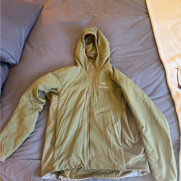 Arc'teryx Atom Hooded Jacket - Picture 1 of 4